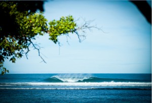SurfStitch – Win an 8 night PNG surf trip for you and three mates