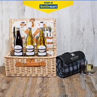 Bottlemart – Win this Mud House Picnic Pack (prize valued at $210)