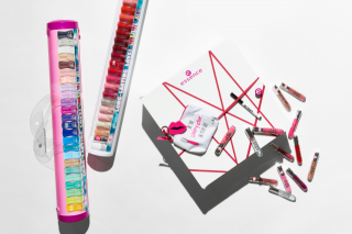 Girlfriend Magazine – Win 1/17 Essence Prize Packs (prize valued at $1,507)
