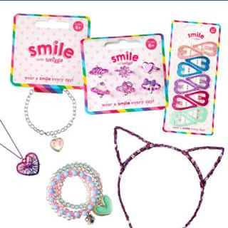 Mum to Five – Win 1 of 2 Smile With Smiggle Prize Packs (prize valued at $54.7)