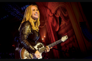 StarObserver – Win 1 of 4 Double Passes to See Melissa Etheridge and Sheryl Crow (prize valued at $340)