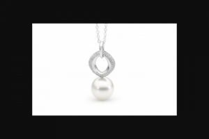 The Australian plus – Win an Allure 18ct White Gold Diamond and Pearl Pendant Valued at $5000.00 (prize valued at $5,000)