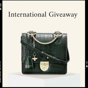 Cecily Clune – Win a Florence Classic Handbag